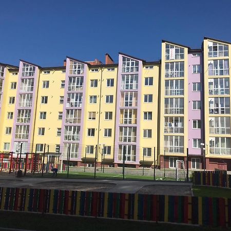 Комфортные Апартаменты Smart Zarvantsy Exteriör bild