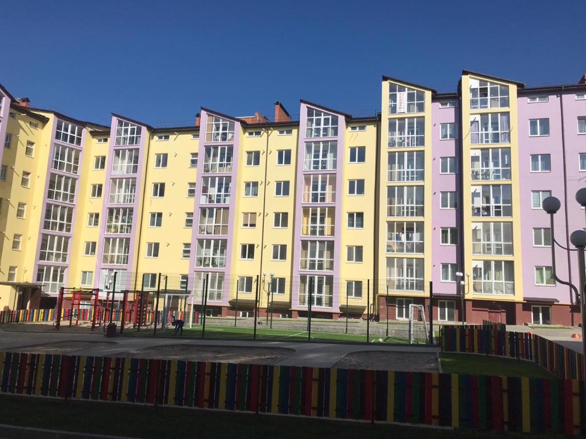 Комфортные Апартаменты Smart Zarvantsy Exteriör bild